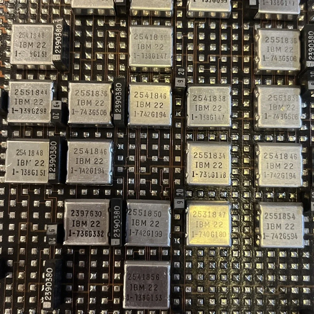 IBM mst 2 Chips 370 1970s Integrated Chip‎ Computer Vintage Rare